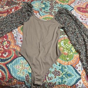 Floral-Sleeve Taupe Bodysuit with Sheer Puff Sleeves